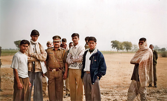 Govardhan's activism dates back to the days of Project Tiger. Here, the gangly young man stands with Ranger Jodharaj Singh Hada, who amongst many others, helped Govardhan stoke his fire for the wilds.