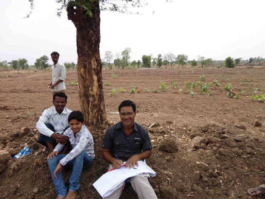Azhar Sheikh, President of the Rehabilitation Coordination Committee in Navegaon, planned and facilitated the relocation of Ramdegi village at the northern end of the Tadoba-Andhari Tiger Reserve to a new site in Chimur taluka.