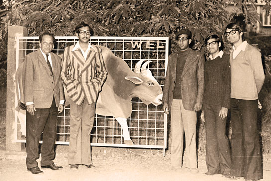 The first Field Director of the Palamau Tiger Reserve, J. P. Sinha helped shape this sanctuary into one of India's most popular tiger reserves through to the 1990s. He is seen here (extreme left) at the Betla tourism zone gate, which with its distinctive gaur remains the same 44 years after it was installed.