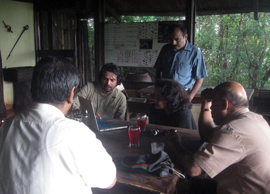 Nirmal Kulkarni giving a presentation to the forest minister and PCCF Goa.