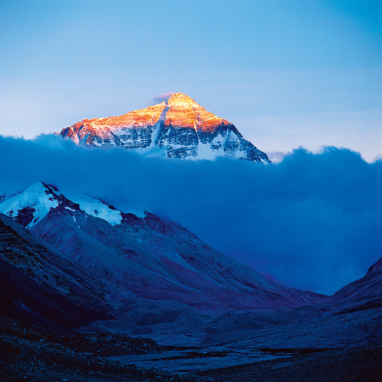 Mount Everest losing snow and ice cover Mount Everest losing snow and ice cover