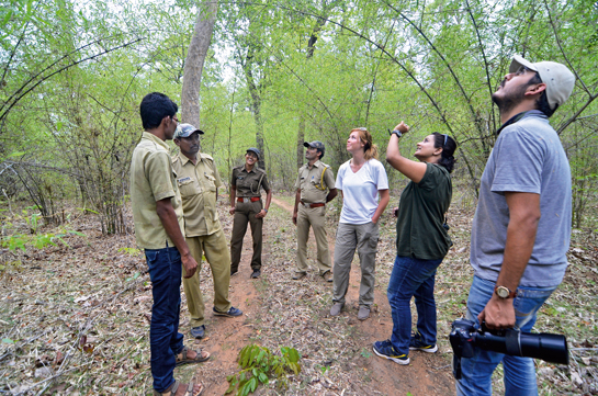 From left to right: An unnamed daily wage worker, van mazdoor Eshwar Srirame, Range Officers Priyanka Jawde and Nand Kishore Padwe, Kalli Fullerton Doubleday, with authors, Anuradha Marwah and Varun Thakkar. It was while assisting Doubleday, a PhD student from the University of Texas who is studying human-animal conflict in the Tadoba-Andhari Tiger Reserve, that Marwah was inspired to learn more about the invaluable contribution of India's forest guards to wildlife conservation.