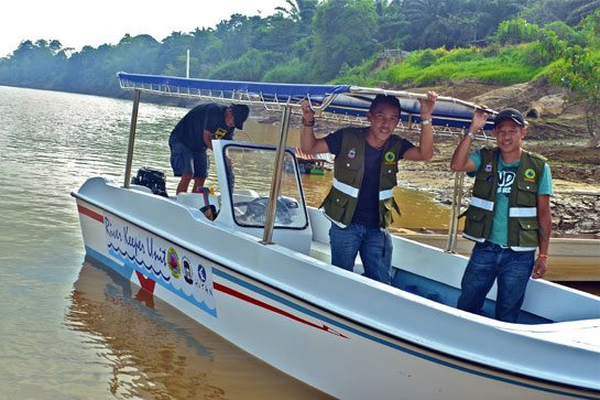 The Sabah Wildlife Department, the Danau Girang Field Centre and HUTAN-KOCP established a &acirc;River Keeper Unit' in December 2012 to work with the wildlife department to monitor tourist boats and prevent unauthorised landings.
