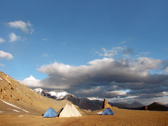 Two locals Dhamaal and Kamaal who had moved ahead of the group pitched tents at the base camp at 4,500 m.