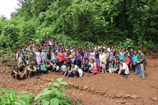 Students from Bhavan's College in the Sanjay Gandhi National Park.