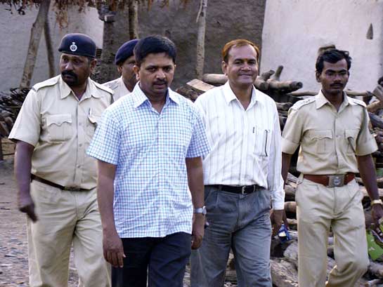 Srinivasa Reddy, the current Field Director of the Pench Tiger Reserve, has added greatly to the security of key wildlife areas where he has served, including Chandrapur, Nandurbar, Ahmednagar and Melghat.
