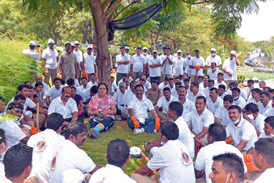 With the support of the Telangana State Special Protection Force, Tejdeep Kaur Menon has spearheaded exceptional initiatives to protect urban waterbodies and related biodiversity, particularly avians and aquatic species.